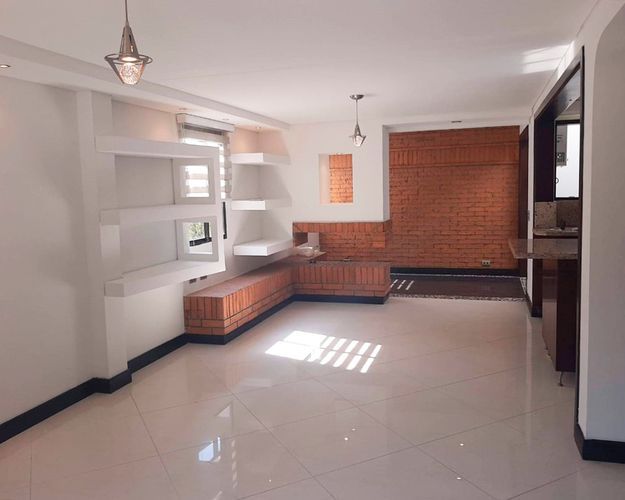 Casa de 3 alcobas en arriendo en Diego Echavarria, Medellín, 114 m² · foto 2 de 15