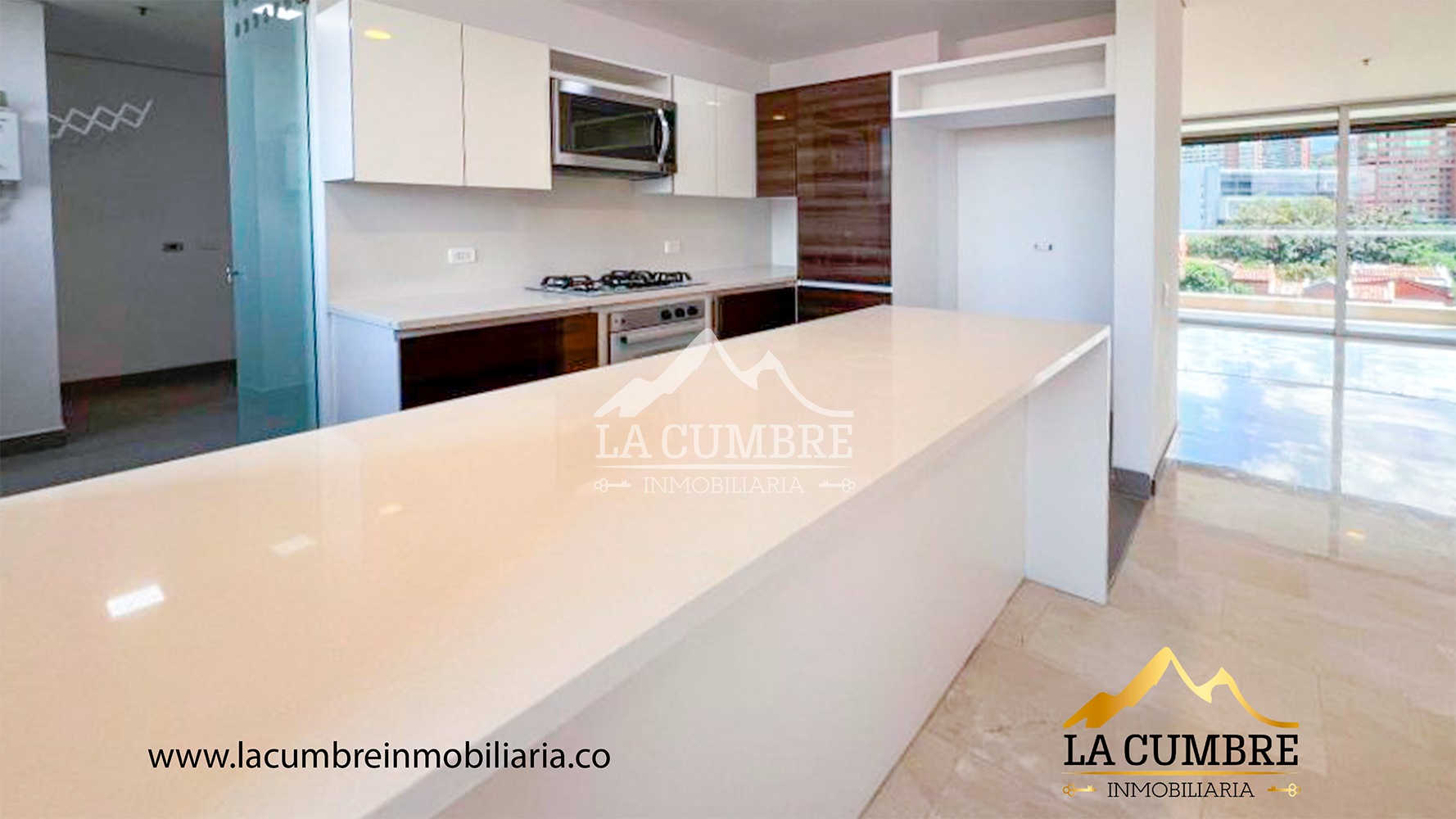 Apartamento en arriendo en El Tesoro, Medellín · foto 3 de 15
