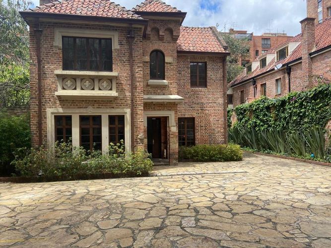 Casa de 6 alcobas en venta en El Nogal, Bogotá, 462 m² · foto 5 de 24