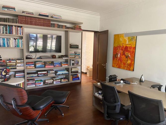 Casa de 6 alcobas en venta en El Nogal, Bogotá, 462 m² · foto 11 de 24