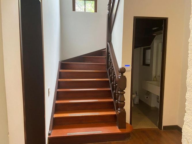 Casa de 6 alcobas en venta en El Nogal, Bogotá, 462 m² · foto 18 de 24