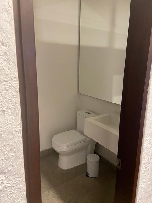 Casa de 6 alcobas en venta en El Nogal, Bogotá, 462 m² · foto 22 de 24