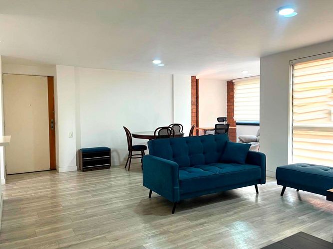 Apartamento de 2 alcobas en arriendo en Los Balsos, Medellín, 88 m² · foto 3 de 13