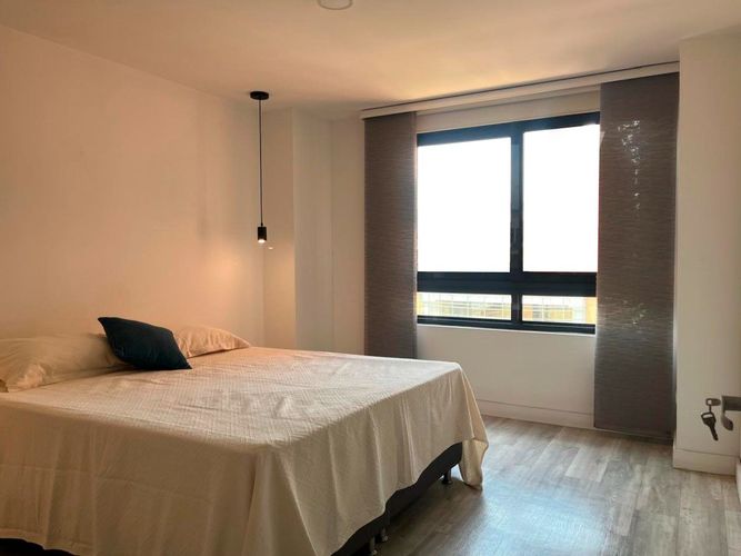 Apartamento de 2 alcobas en arriendo en Los Balsos, Medellín, 88 m² · foto 8 de 13