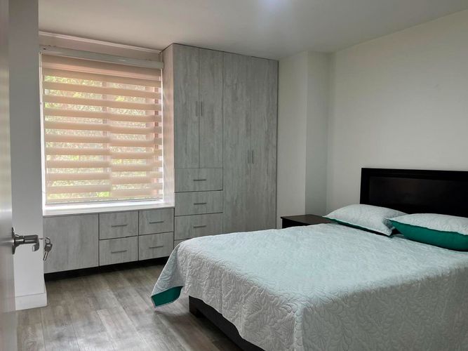 Apartamento de 2 alcobas en arriendo en Los Balsos, Medellín, 88 m² · foto 10 de 13