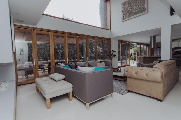 Casa de 8 alcobas en venta en Loma Del Escobero, Envigado, 872 m² · foto 7 de 24