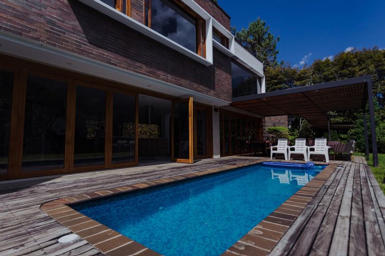 Casa de 8 alcobas en venta en Loma Del Escobero, Envigado, 872 m² · foto 19 de 24