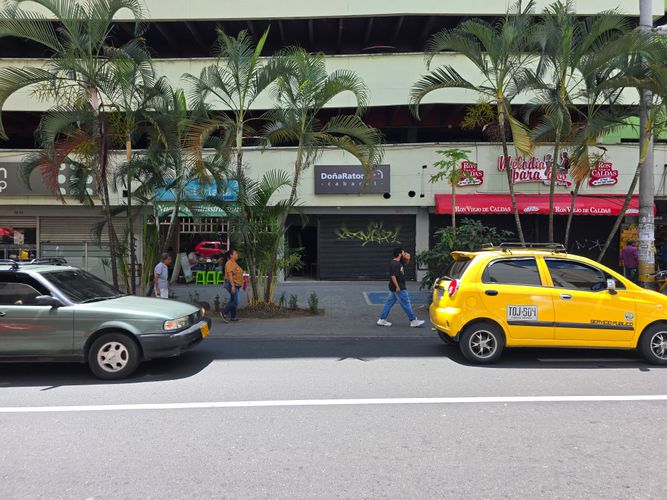 Local en venta en La Candelaria, Medellín, 91 m² · foto 4 de 5
