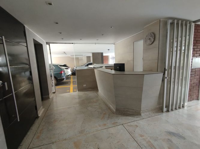 Apartamento de 4 alcobas en venta en La Merced, Cali, 266 m² · foto 2 de 13