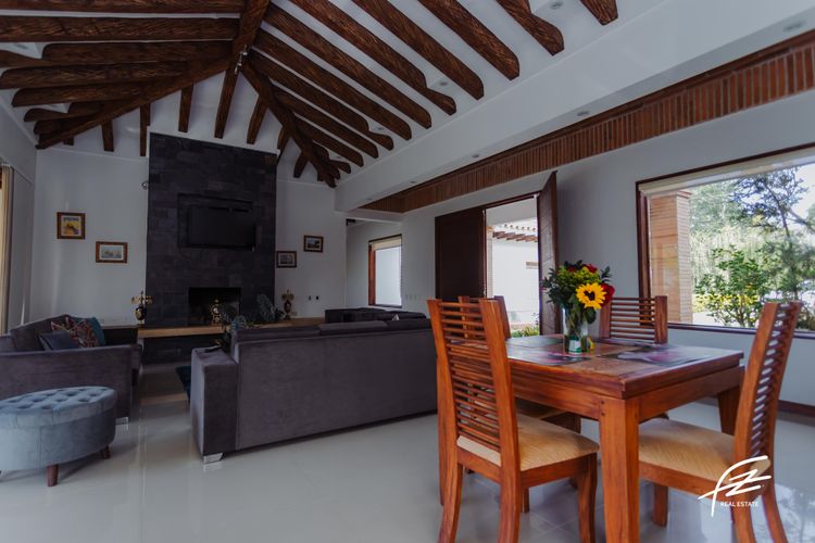 Casa de 4 alcobas en venta en Lomitas, La Ceja, 490 m² · foto 4 de 14