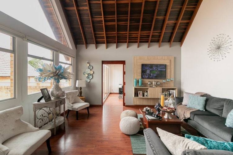 Casa de 6 alcobas en venta en Santa Rita, Chía, 351 m² · foto 8 de 24
