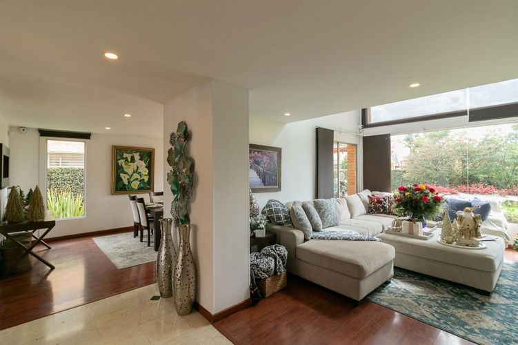 Casa de 6 alcobas en venta en Santa Rita, Chía, 351 m² · foto 14 de 24