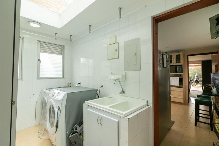 Casa de 6 alcobas en venta en Santa Rita, Chía, 351 m² · foto 17 de 24