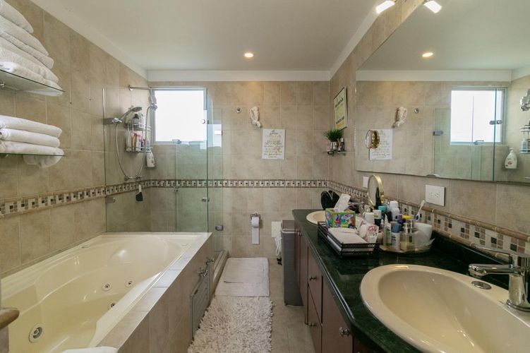 Casa de 6 alcobas en venta en Santa Rita, Chía, 351 m² · foto 24 de 24