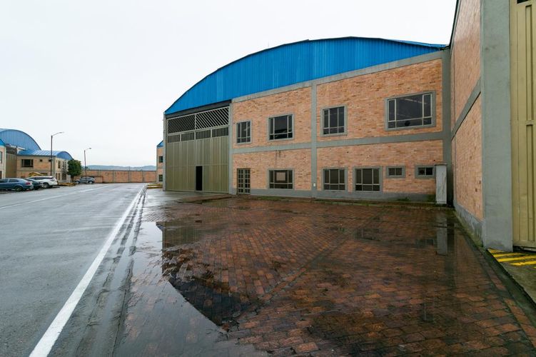 Bodega en venta en Novaterra, Mosquera, 2500 m² · foto 23 de 24