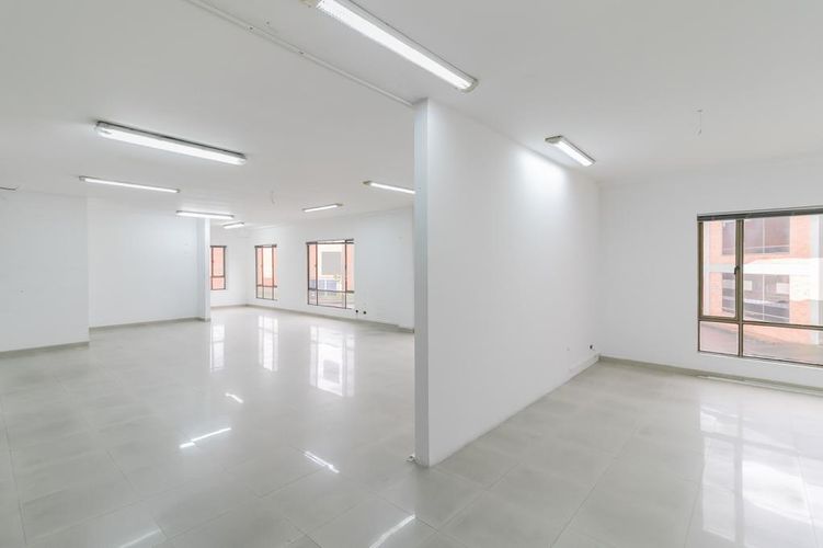 Bodega en venta en Novaterra, Mosquera, 2100 m² · foto 5 de 18