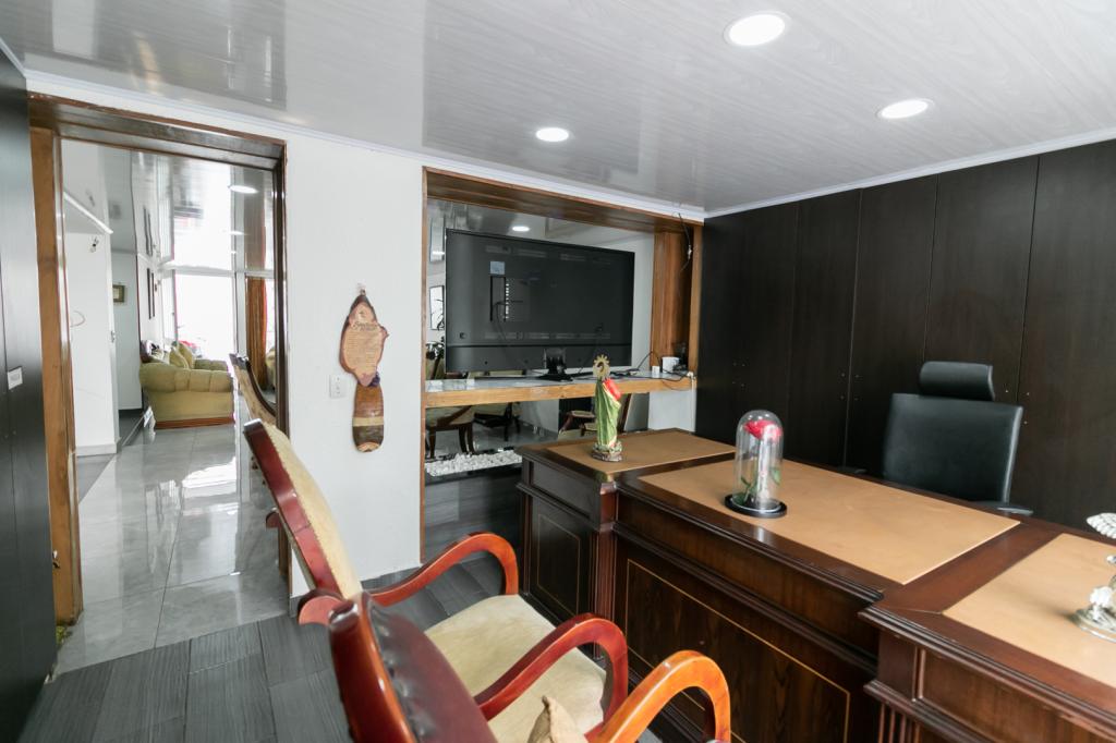 Casa en venta en Andes Norte, Bogotá · foto 3 de 20