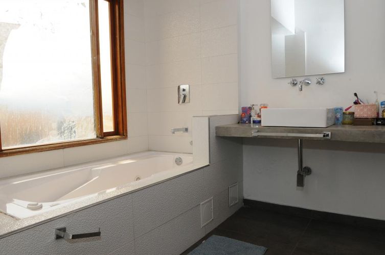 Casa de 3 alcobas en venta en Suba Urbano, Bogotá, 291 m² · foto 13 de 22