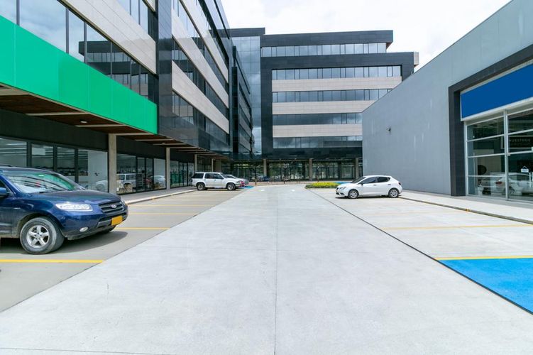Local en arriendo en Santa Rita, Chía, 694 m² · foto 12 de 13
