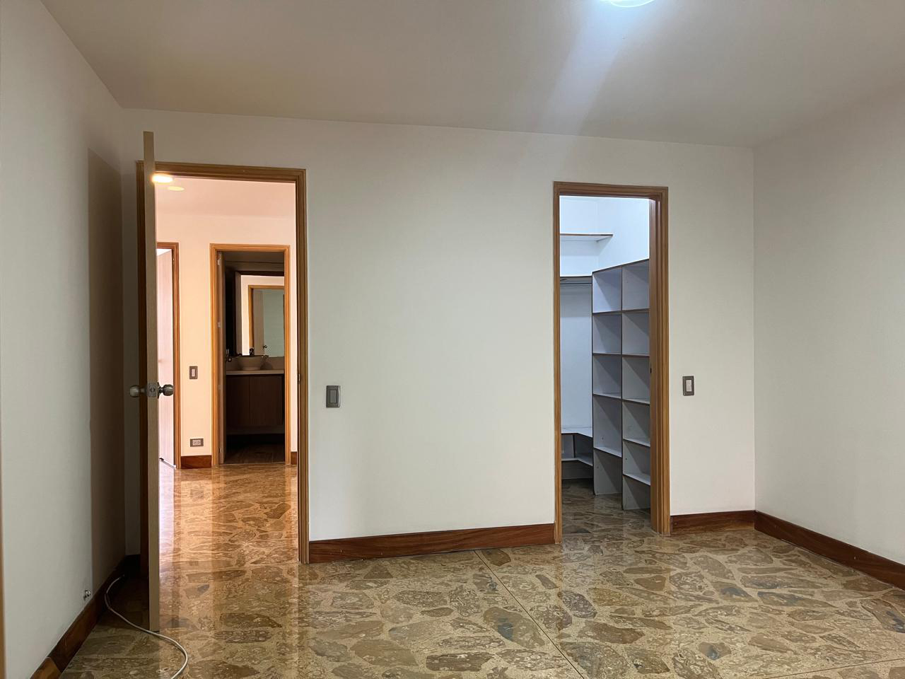Apartamento en arriendo en La Florida, Medellín · foto 7 de 18