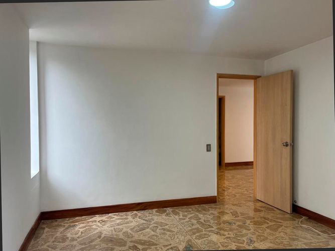 Apartamento en arriendo en La Florida, Medellín · foto 8 de 18