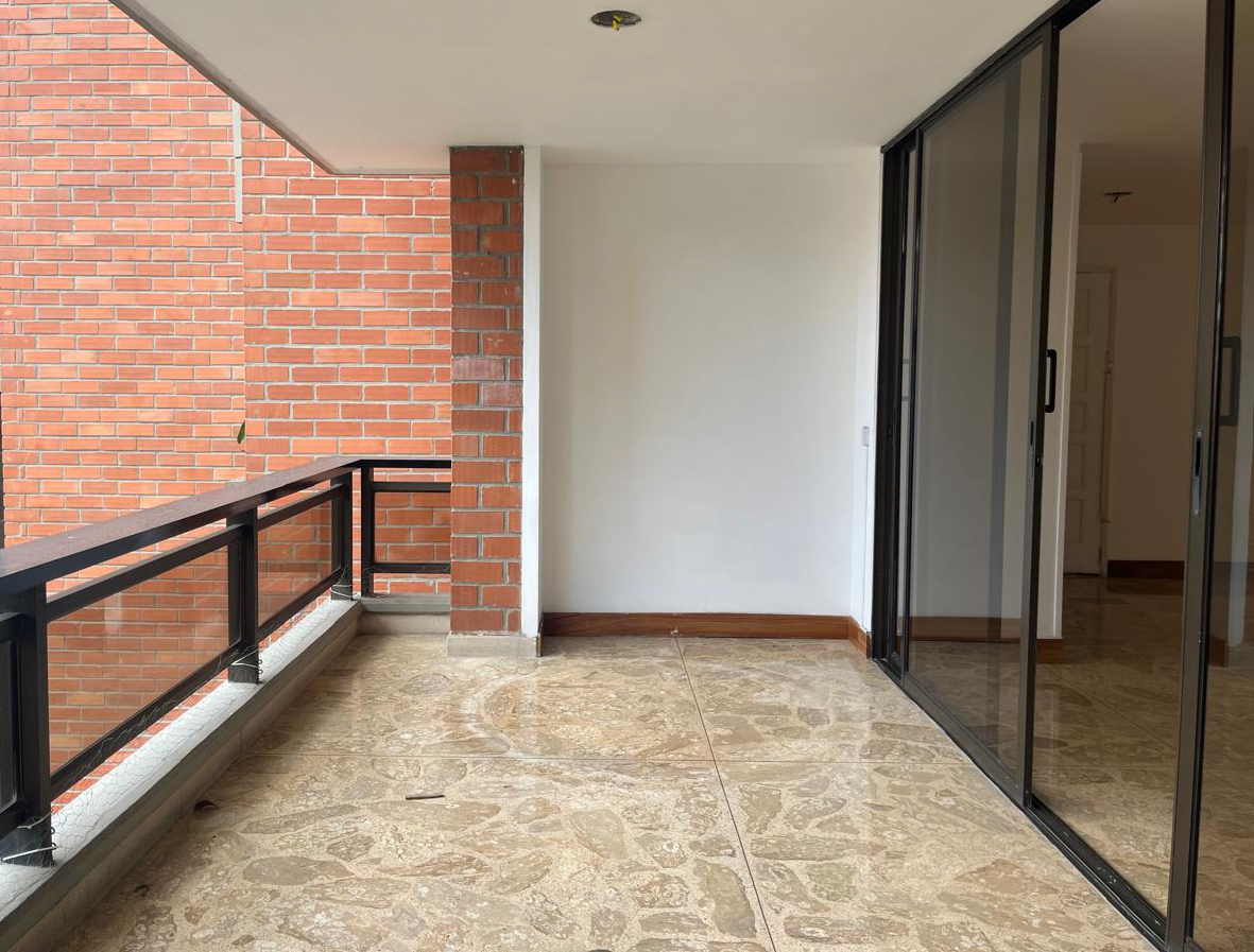 Apartamento en arriendo en La Florida, Medellín · foto 18 de 18