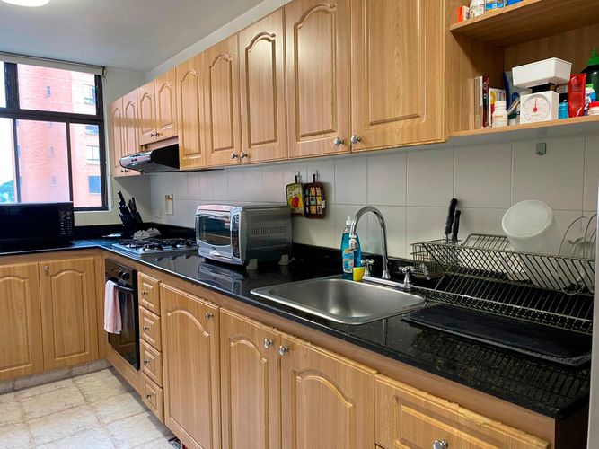 Apartamento de 3 alcobas en arriendo en El Poblado, Medellín, 117 m² · foto 8 de 16