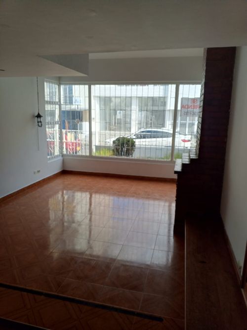 Casa de 5 alcobas en arriendo en Palermo, Pasto, 258 m² · foto 4 de 24