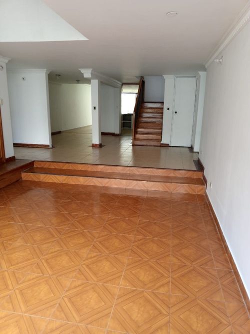 Casa de 5 alcobas en arriendo en Palermo, Pasto, 258 m² · foto 6 de 24
