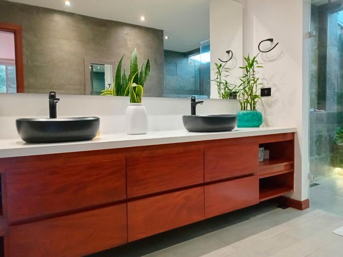 Apartamento de 3 alcobas en venta en El Poblado, Medellín, 207 m² · foto 17 de 19