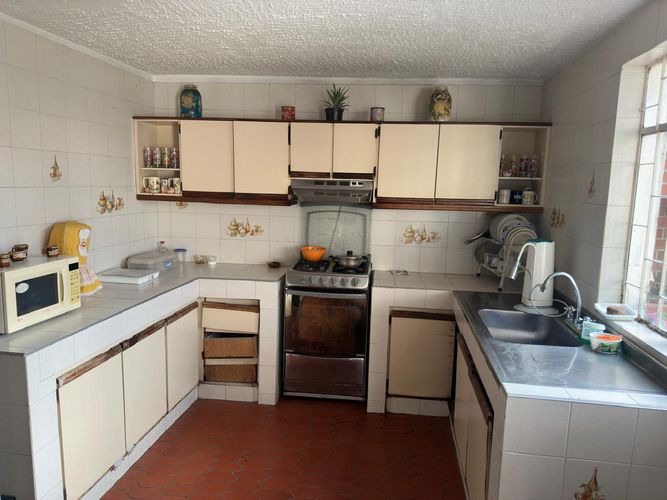 Casa de 4 alcobas en venta en La Victoria, Bucaramanga, 233 m² · foto 7 de 19