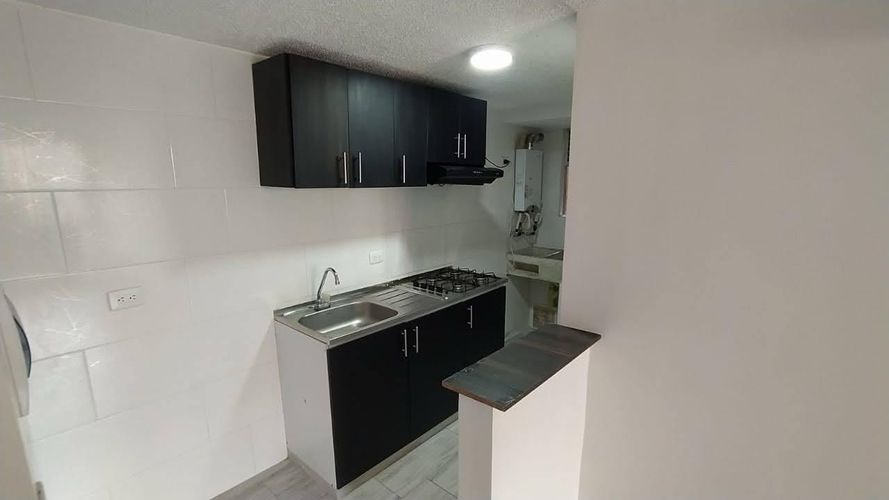 Apartamento de 3 alcobas en venta en La Prosperidad, Madrid, 50 m² · foto 3 de 21