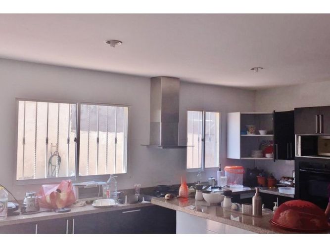 Casa de 4 alcobas en venta en Pie De Popa Toril, Cartagena, 600 m² · foto 2 de 4