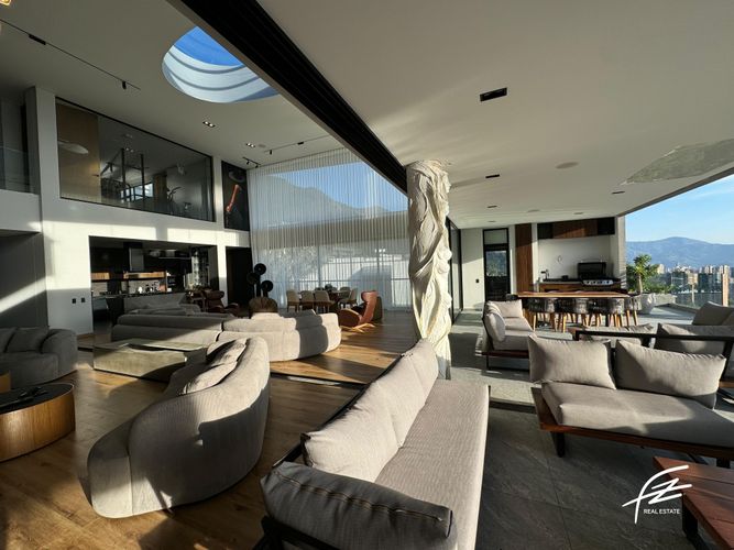 Casa de 4 alcobas en venta en Las Palmas, Medellín · foto 6 de 23