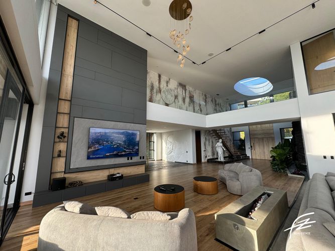 Casa de 4 alcobas en venta en Las Palmas, Medellín · foto 8 de 23