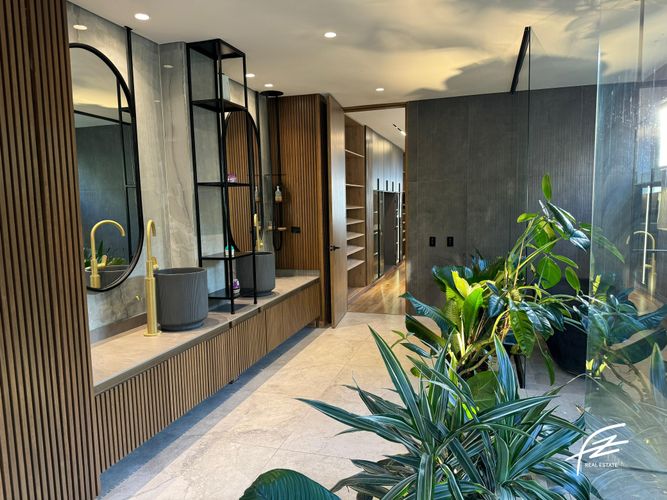 Casa de 4 alcobas en venta en Las Palmas, Medellín · foto 17 de 23