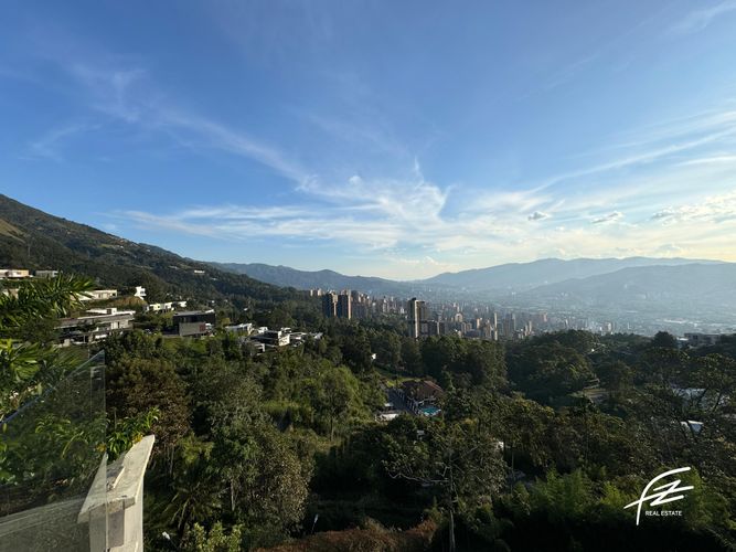 Casa de 4 alcobas en venta en Las Palmas, Medellín · foto 23 de 23