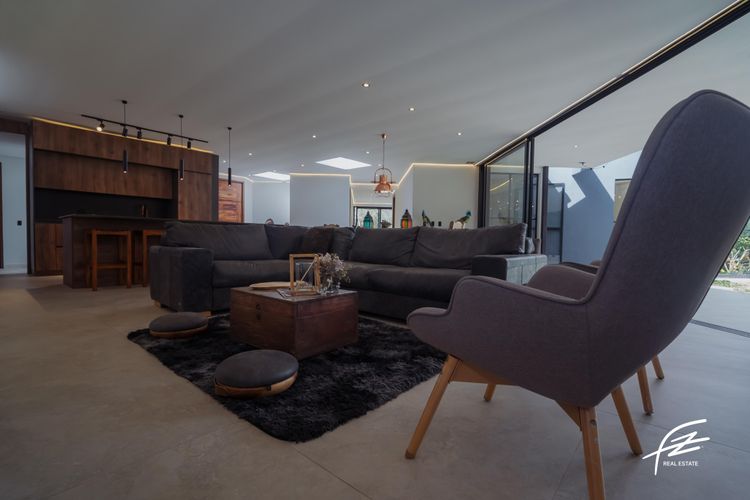 Casa de 5 alcobas en venta en Las Palmas, Envigado, 365 m² · foto 7 de 15