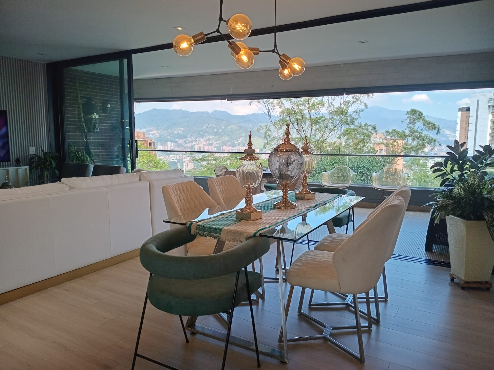 Apartamento en arriendo en El Poblado, Medellín · foto 9 de 20
