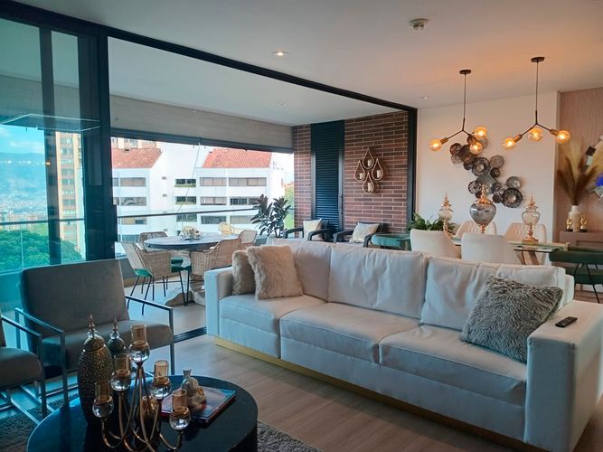 Apartamento de 3 alcobas en arriendo en El Poblado, Medellín, 167 m² · foto 18 de 20