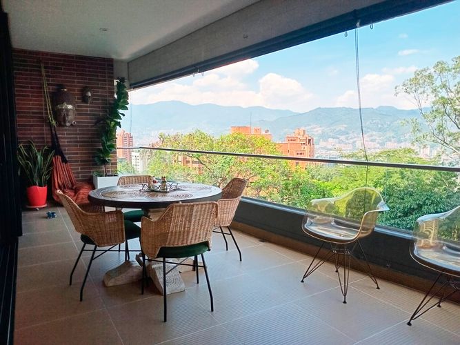 Apartamento de 3 alcobas en arriendo en El Poblado, Medellín, 167 m² · foto 20 de 20
