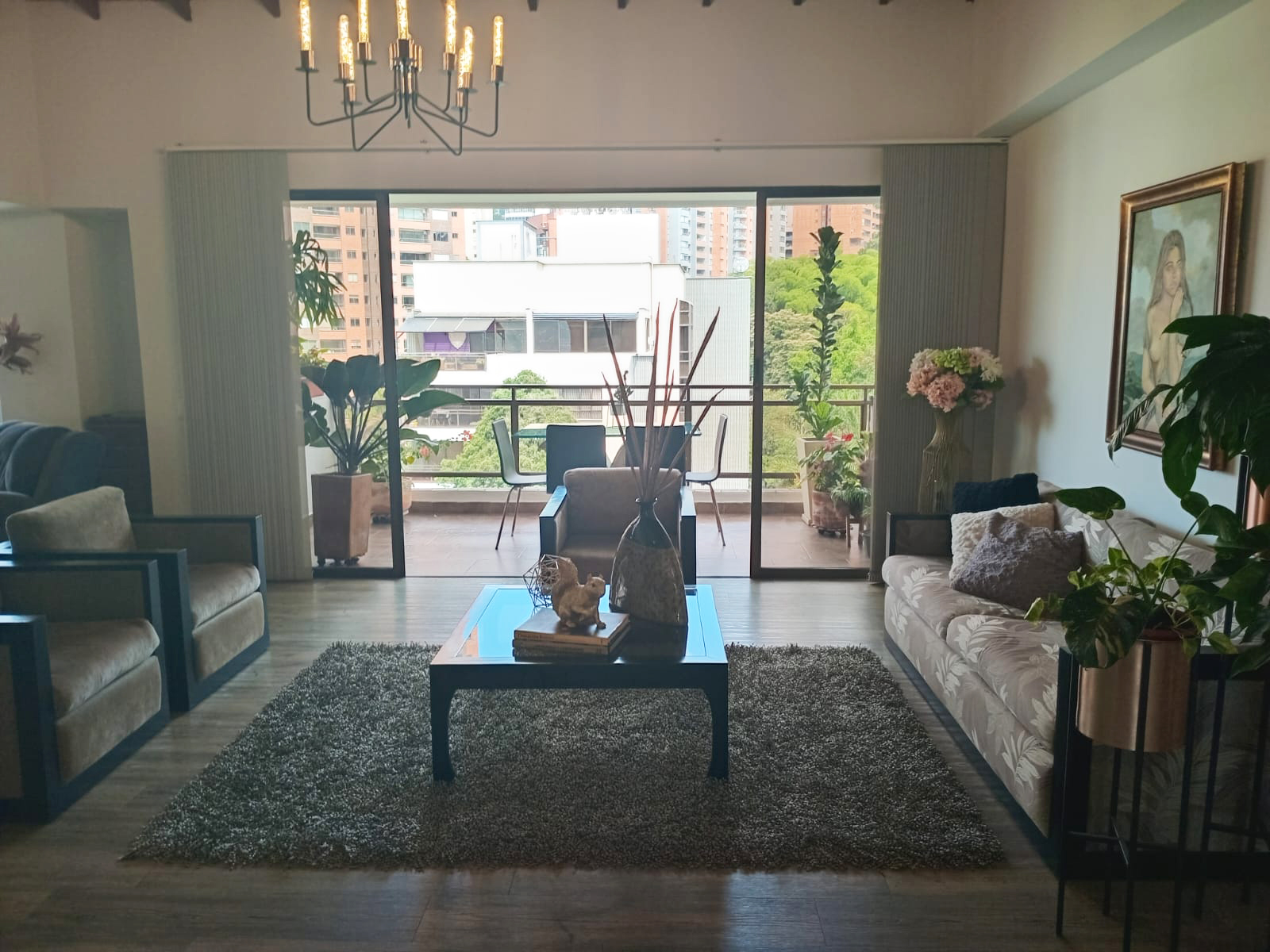 Apartamento en arriendo en Los Balsos, Medellín · foto 14 de 18