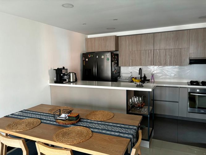 Apartamento de 2 alcobas en arriendo en Loma Del Esmeraldal, Envigado, 90 m² · foto 9 de 14