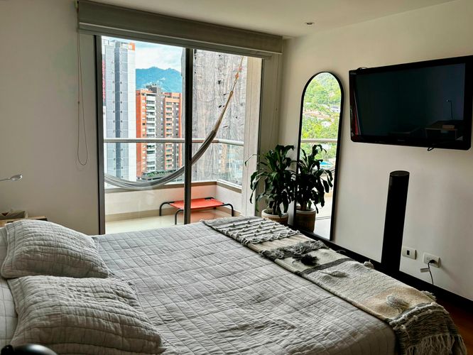 Apartamento de 2 alcobas en arriendo en Loma Del Esmeraldal, Envigado, 90 m² · foto 13 de 14