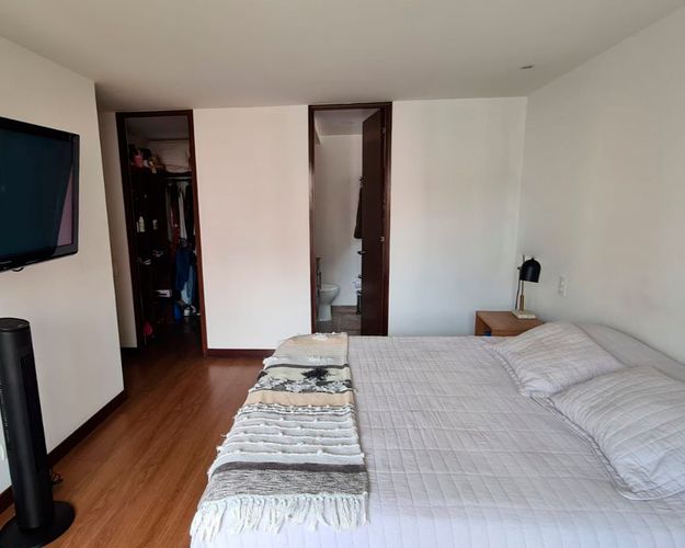 Apartamento de 2 alcobas en arriendo en Loma Del Esmeraldal, Envigado, 90 m² · foto 8 de 14