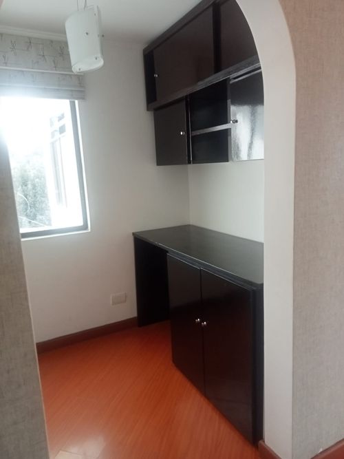 Apartamento de 3 alcobas en venta en Caracas, Bogotá, 127 m² · foto 4 de 15