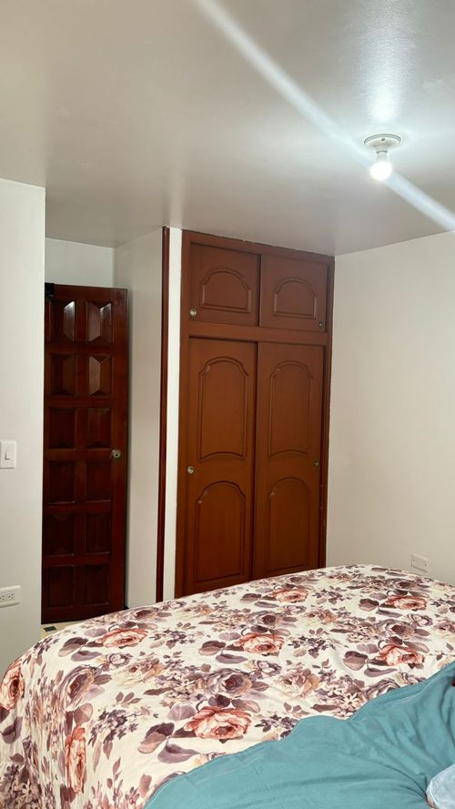 Casa de 5 alcobas en venta en Patio Bonito Ii, Bogotá, 217 m² · foto 6 de 16