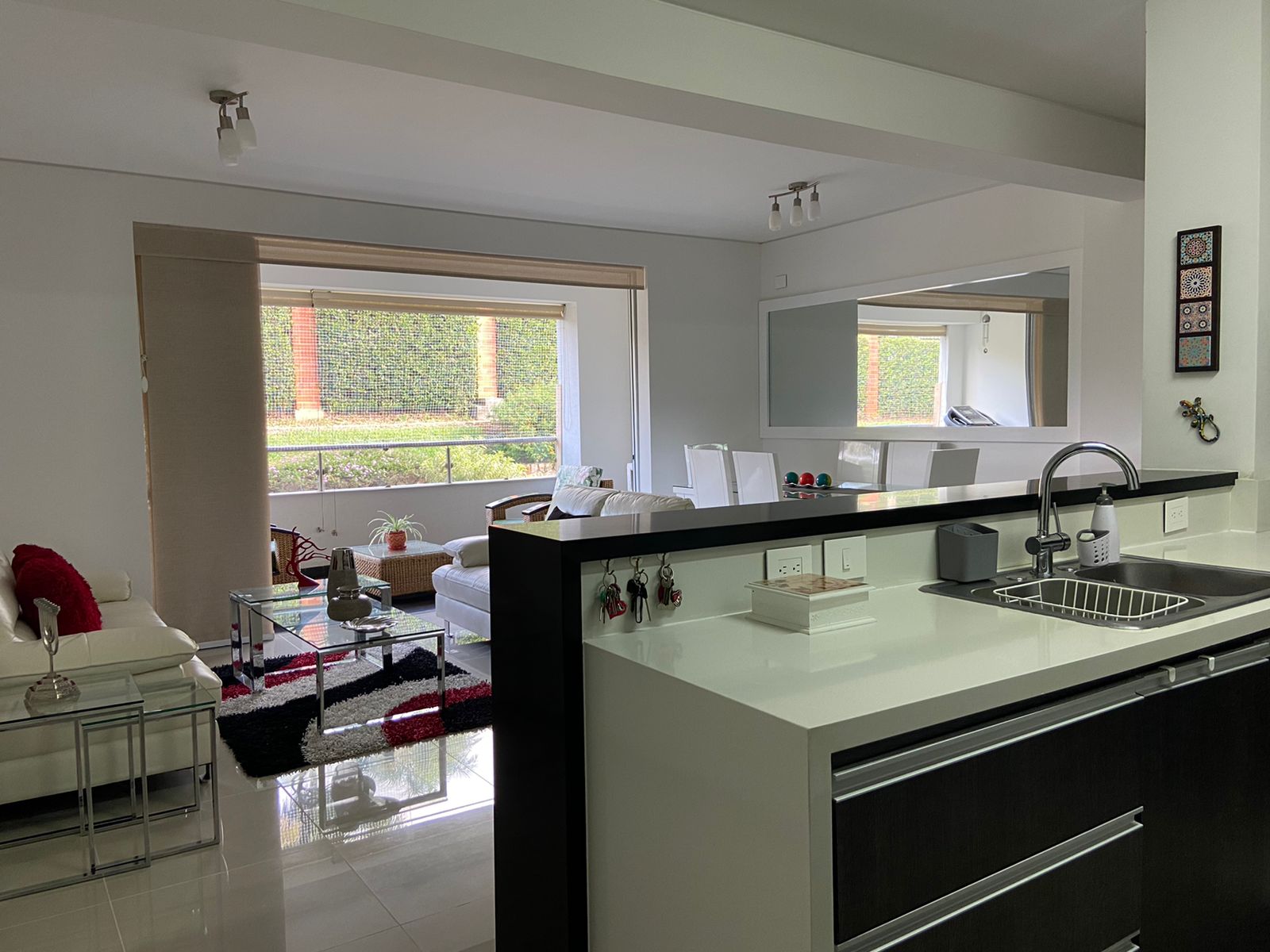 Apartamento de 3 habitaciones en venta en Ciudad Jardin, Cali — imagen 1 de 13