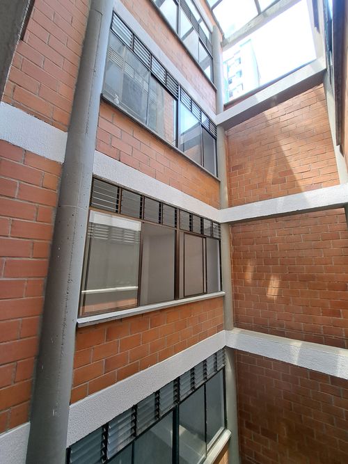 Edificio en venta en Centro Administrativo, Medellín, 1664 m² · foto 5 de 22