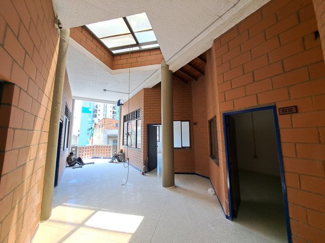 Edificio en venta en Centro Administrativo, Medellín, 1664 m² · foto 20 de 22